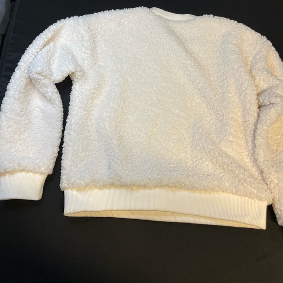 “Truth” By Republic Cream Color Faux Fur Pullover Sweatshirt - Picture 8 of 14